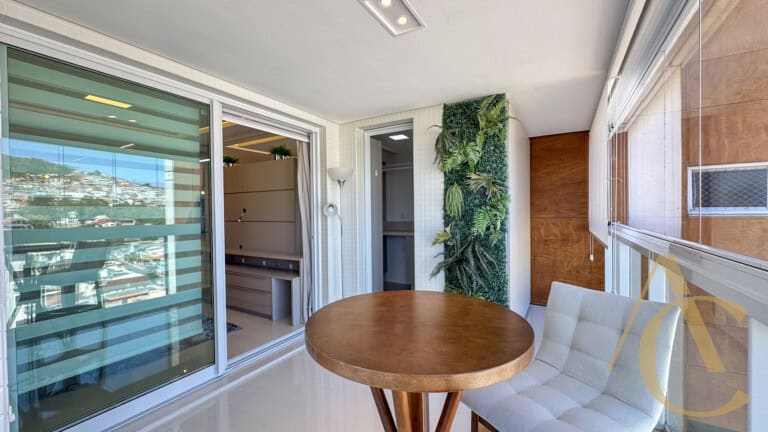 Apartamento para alugar – 2 suítes – Agronômica, Florianópolis/SC.