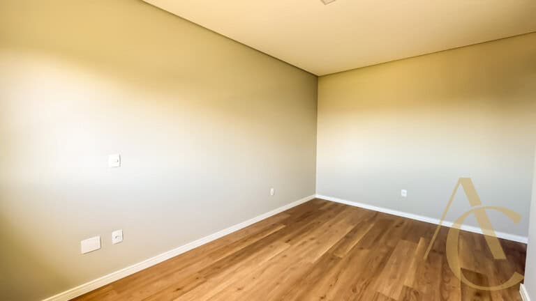 Casa à venda – 3 Suítes – Campeche – Florianópolis/SC.