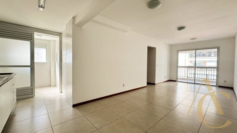Apartamento para alugar – 96,37m² – 1 suíte e 2 demi suites – Abraão – Florianópolis/SC.