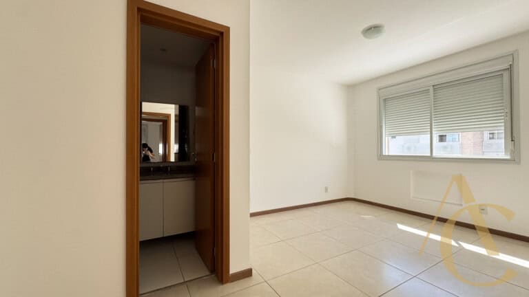 Apartamento para alugar – 96,37m² – 1 suíte e 2 demi suites – Abraão – Florianópolis/SC.