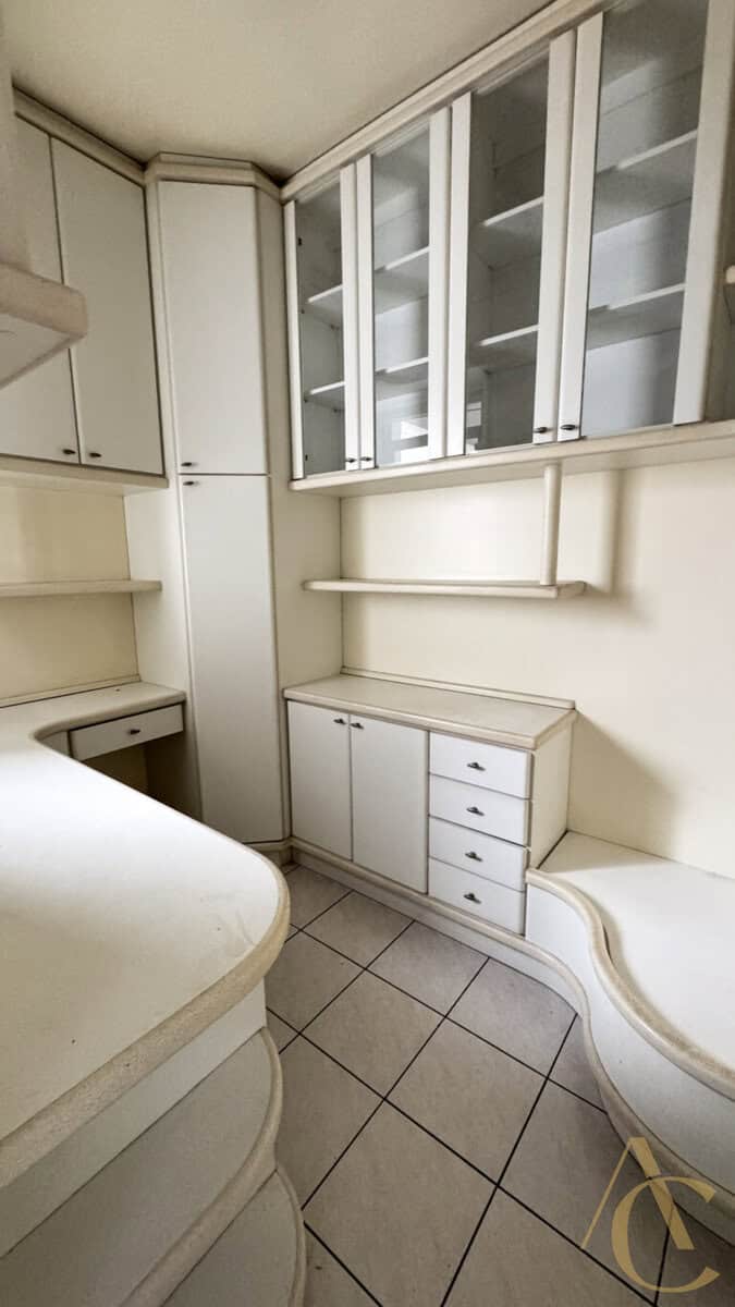 Apartamento à venda – 03 quartos sendo 01 suíte – Centro, Florianópolis/SC.