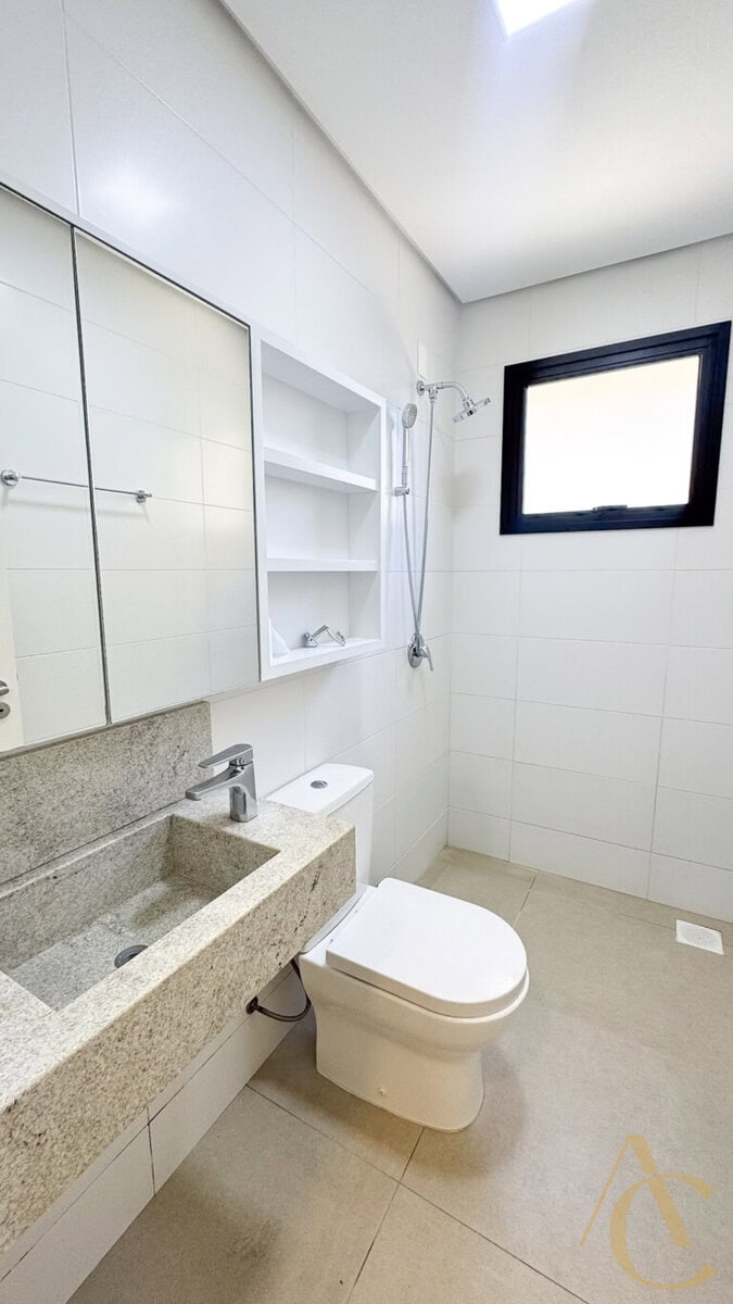 Apartamento à venda – 2 quartos sendo 1 suíte – Coqueiros, Florianópolis/SC.