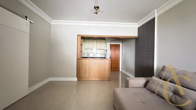 Apartamento à venda – 03 quartos sendo 01 suíte – Centro, Florianópolis/SC.