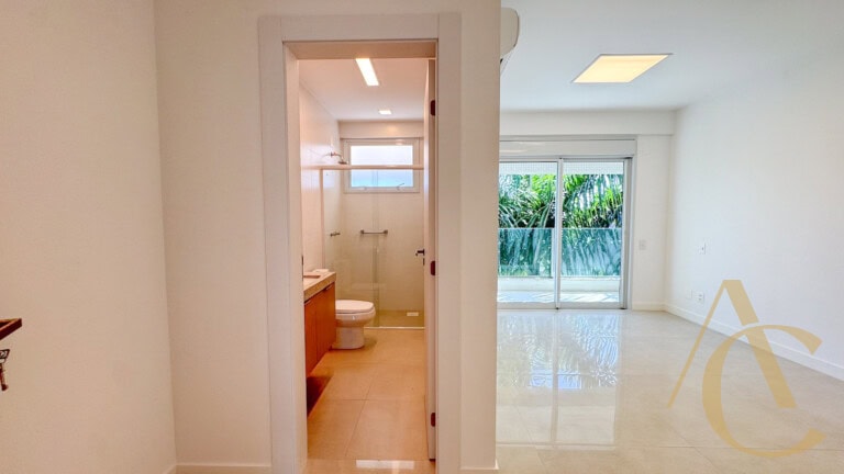 Apartamento/Cobertura para alugar – 5 suítes – Campeche, Florianópolis/SC.