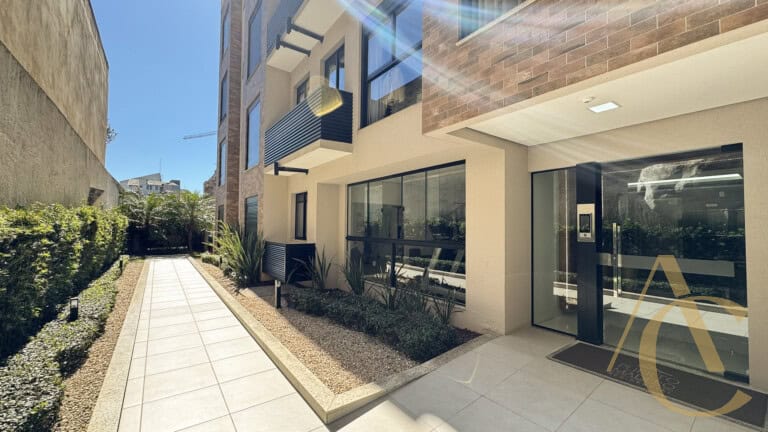 Apartamento à venda – 2 quartos sendo 1 suíte – Coqueiros, Florianópolis/SC.