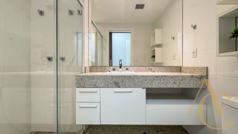 Apartamento para alugar – 2 suítes – Agronômica, Florianópolis/SC.