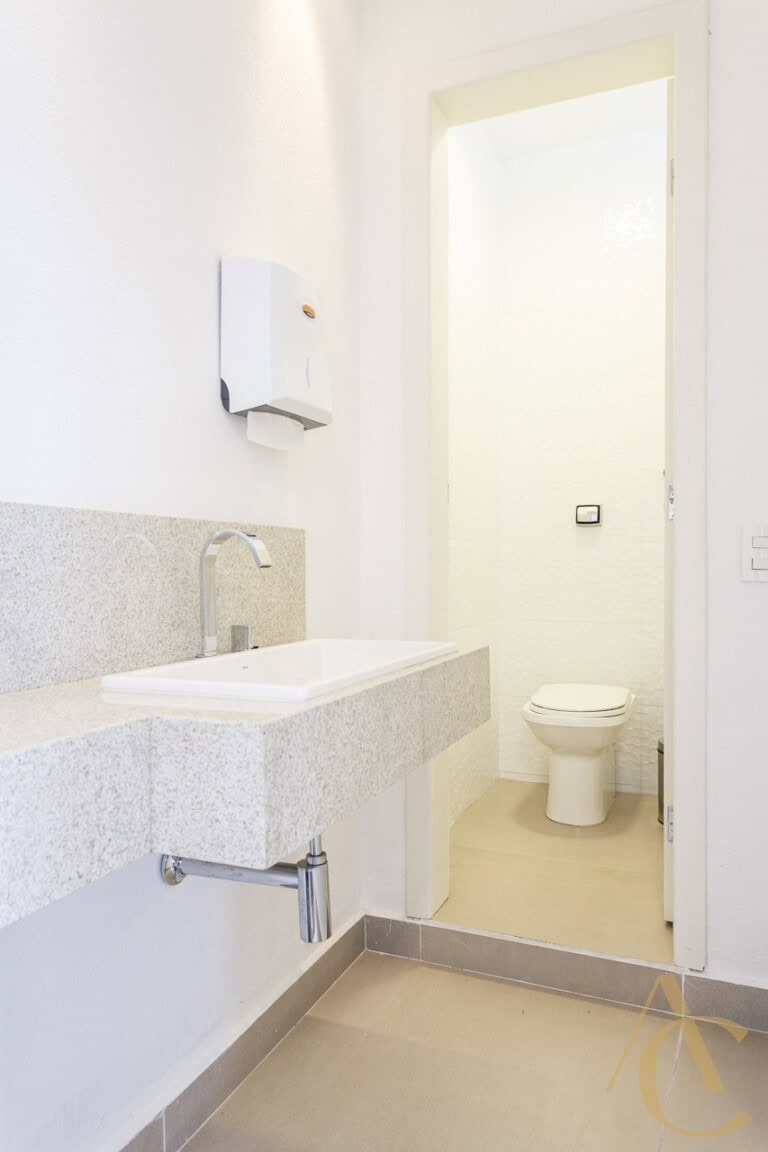 Apartamento à venda – 03 quartos sendo 01 suíte – Centro, Florianópolis/SC.