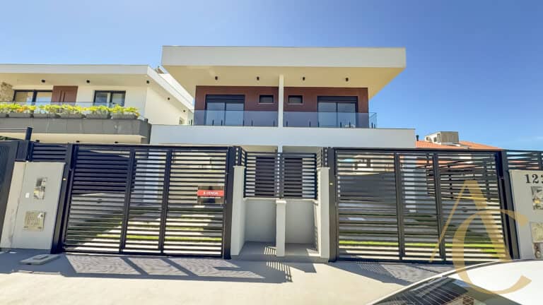 Casa à venda – 3 Suítes – Campeche – Florianópolis/SC.