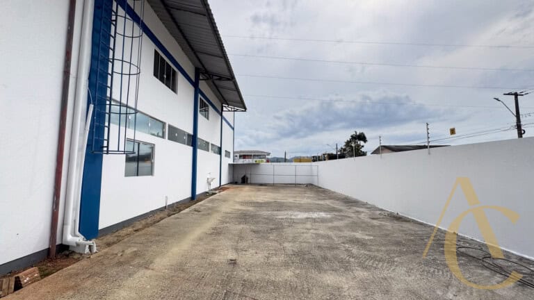 Galpão para alugar – 1.650,00m² – Bela Vista, Palhoça/SC.