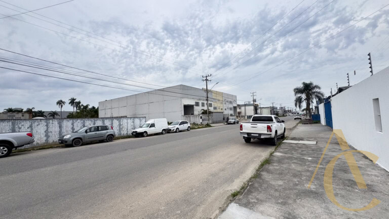 Galpão para alugar – 1.650,00m² – Bela Vista, Palhoça/SC.