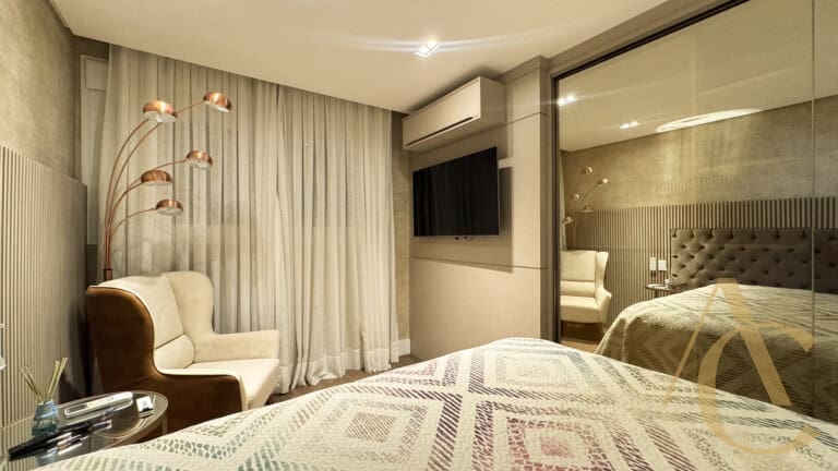 Apartamento/cobertura à venda – 03 suítes – Centro, Florianópolis/SC.