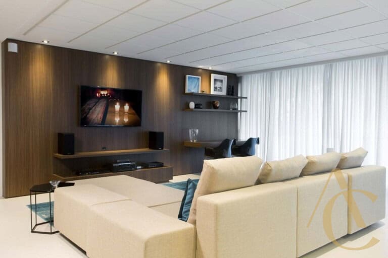 Apartamento para alugar – 2 suítes – Agronômica, Florianópolis/SC.