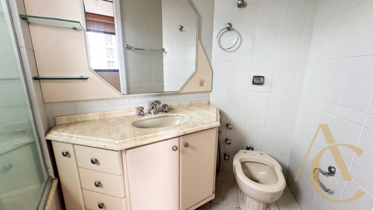 Apartamento à venda – 03 quartos sendo 01 suíte – Centro, Florianópolis/SC.