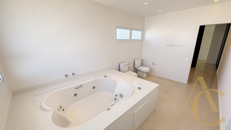 Apartamento/Cobertura para alugar – 5 suítes – Campeche, Florianópolis/SC.