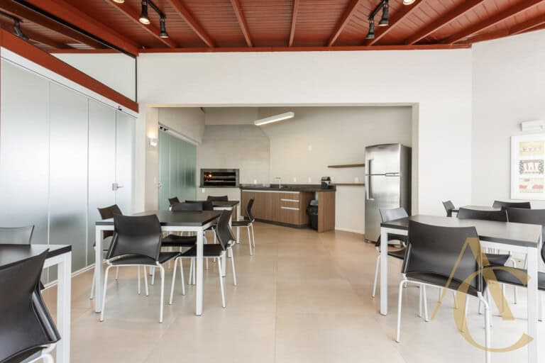 Apartamento à venda – 03 quartos sendo 01 suíte – Centro, Florianópolis/SC.