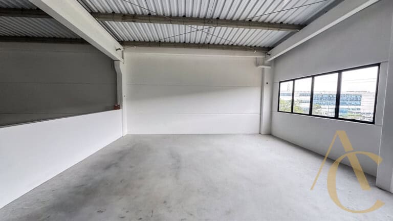 Galpão para alugar – 569,94m² – Pedra Branca, Palhoça/SC.