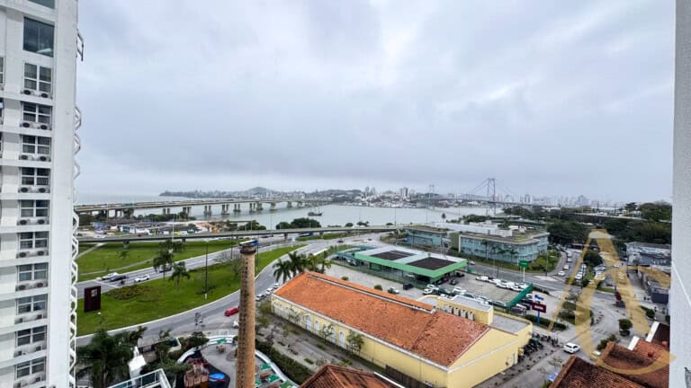 Apartamento à venda – 03 quartos sendo 01 suíte – Centro, Florianópolis/SC.