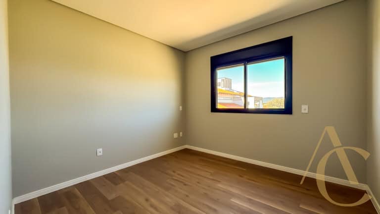 Casa à venda – 3 Suítes – Campeche – Florianópolis/SC.