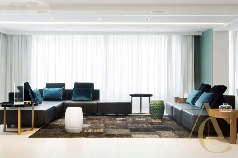 Apartamento para alugar – 2 suítes – Agronômica, Florianópolis/SC.