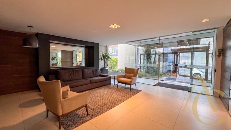 Apartamento/cobertura à venda – 03 suítes – Centro, Florianópolis/SC.