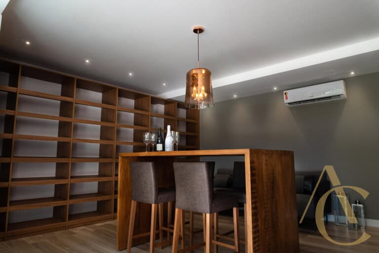 Apartamento/Cobertura para alugar – 5 suítes – Campeche, Florianópolis/SC.