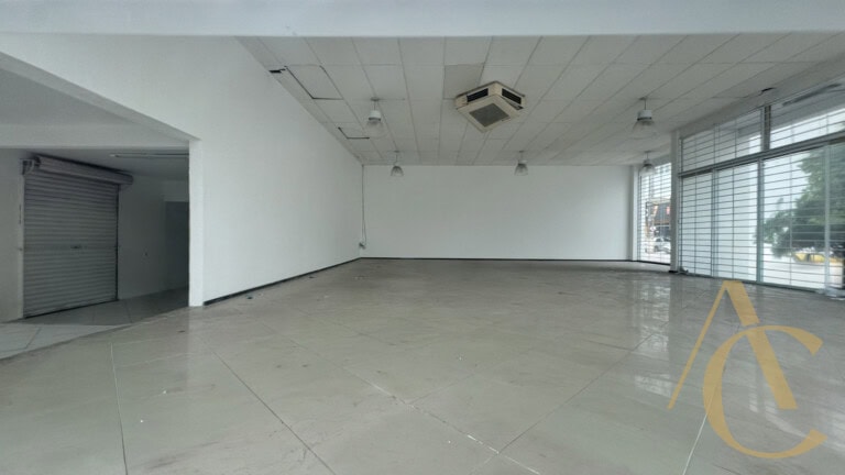 Loja para alugar – 165,00m² – Campinas – São José/SC