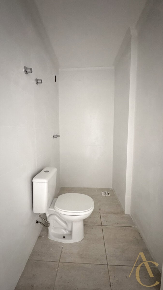 Apartamento à venda – 03 quartos, sendo 01 suíte  – Centro – Florianópolis/SC.