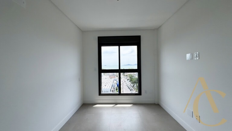 Apartamento à venda – 2 suítes – Estreito – Florianópolis/SC.