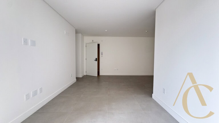 Apartamento garden à venda – 2 quartos sendo 1 suíte – Estreito – Florianópolis/SC.