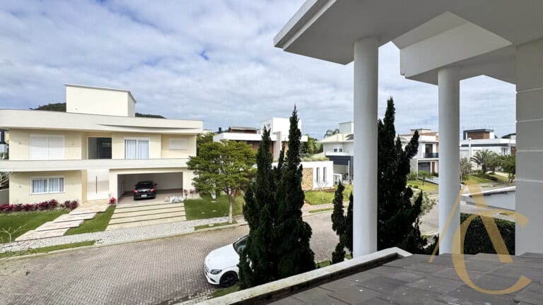 Casa residencial para venda – 4 suítes – Campeche, Florianópolis/SC.