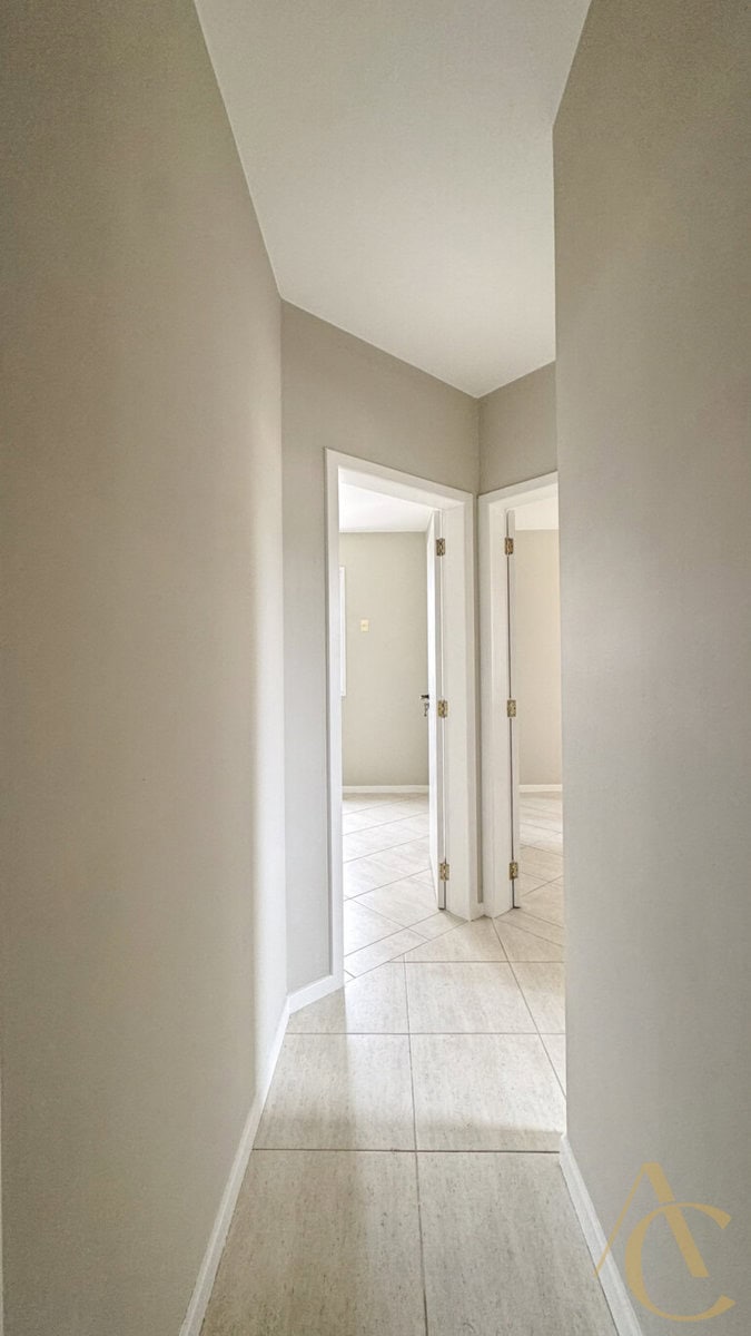 Apartamento à venda – 03 quartos, sendo 01 suíte  – Centro – Florianópolis/SC.