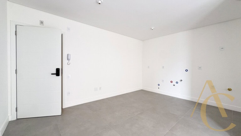 Apartamento garden à venda – 2 quartos sendo 1 suíte – Estreito – Florianópolis/SC.