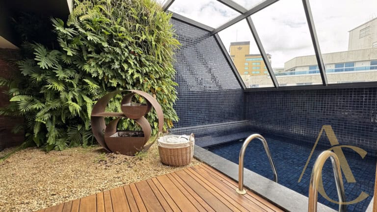 Apartamento/Cobertura à venda – 4 quartos sendo 2 suítes – Agronômica, Florianópolis/SC.