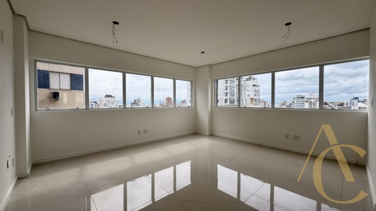 Sala para alugar – 77,45m² – Centro – Florianópolis/SC.