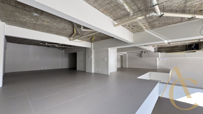 Loja para alugar – 356,49m² – Mezanino – Coqueiros – Florianópolis/SC.