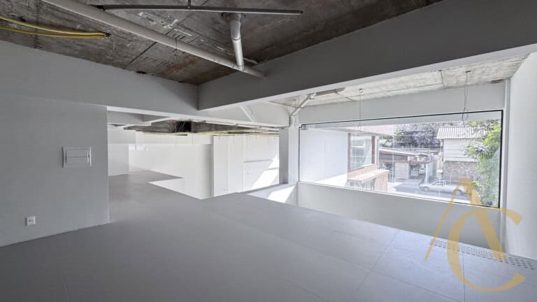 Loja para alugar – 356,49m² – Mezanino – Coqueiros – Florianópolis/SC.