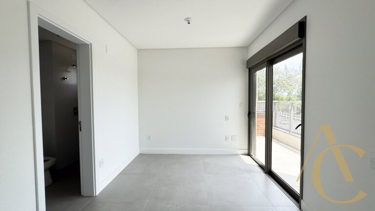 Apartamento garden à venda – 2 quartos sendo 1 suíte – Estreito – Florianópolis/SC.