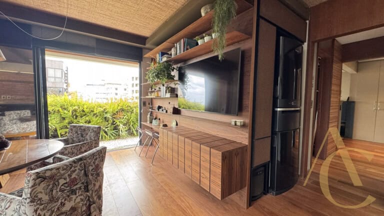 Apartamento/Cobertura à venda – 4 quartos sendo 2 suítes – Agronômica, Florianópolis/SC.