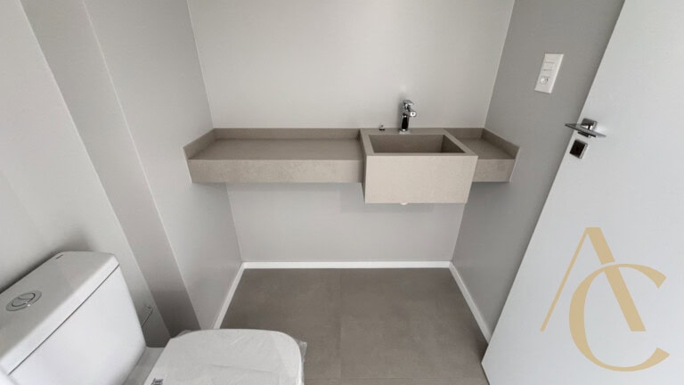 Apartamento à venda – 2 suítes – Estreito – Florianópolis/SC.