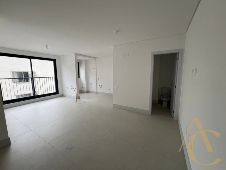 Apartamento à venda – 2 suítes – Estreito – Florianópolis/SC.
