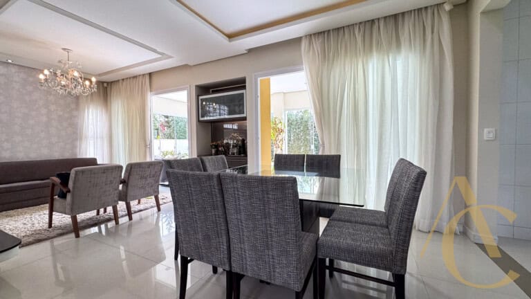 Casa residencial para venda – 4 suítes – Campeche, Florianópolis/SC.