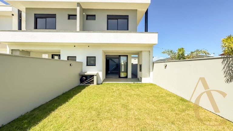 Casa à venda – 3 Suítes – Campeche – Florianópolis/SC.