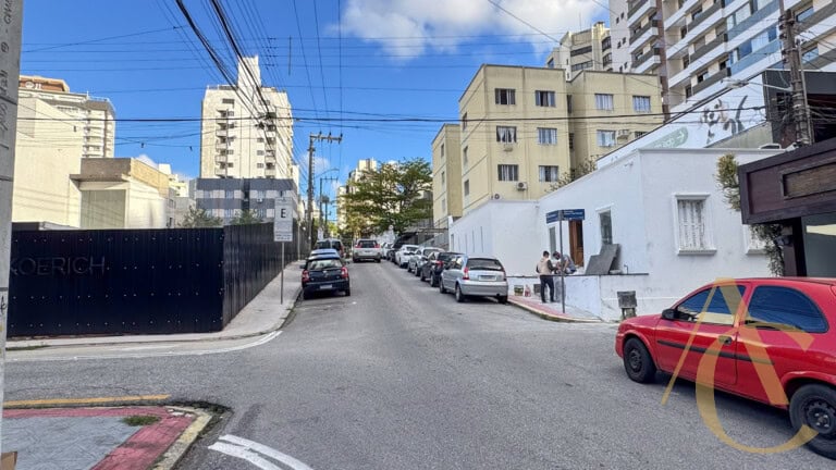 Loja para alugar – 100,00m² – Centro – Florianópolis/SC.