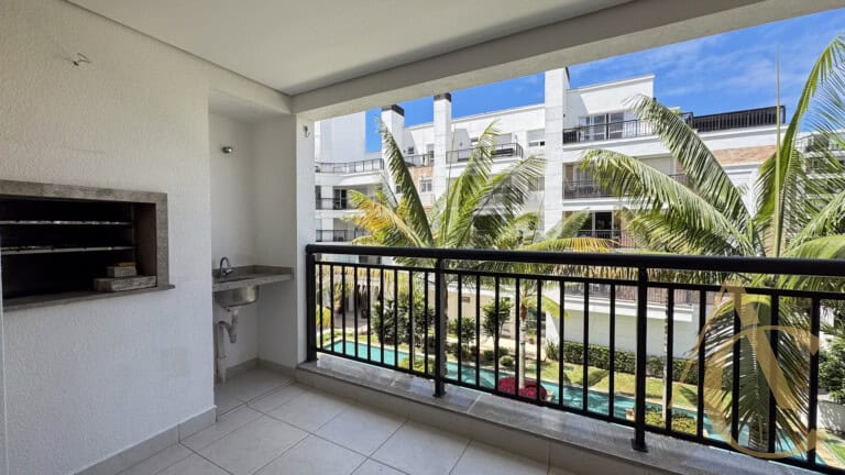 Apartamento para alugar – 1 suíte e 2 demi-suítes –  Abraão – Florianópolis/SC.