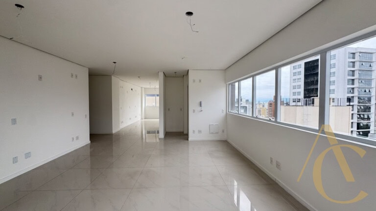Sala para alugar – 77,45m² – Centro – Florianópolis/SC.