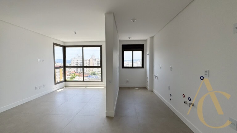 Apartamento à venda – 2 suítes – Estreito – Florianópolis/SC.