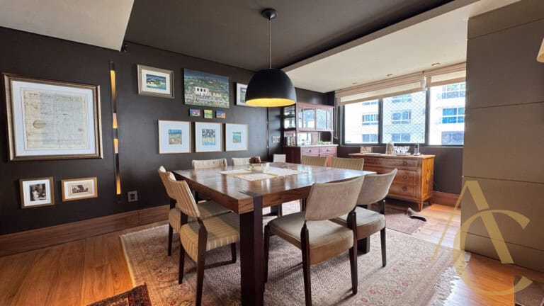 Apartamento/Cobertura à venda – 4 quartos sendo 2 suítes – Agronômica, Florianópolis/SC.