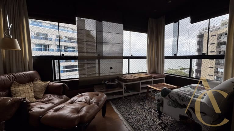 Apartamento/Cobertura à venda – 4 quartos sendo 2 suítes – Agronômica, Florianópolis/SC.