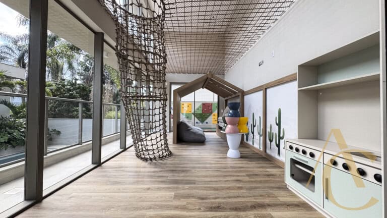 Apartamento duplex à venda – 2 suítes – João Paulo – Florianópolis/SC.