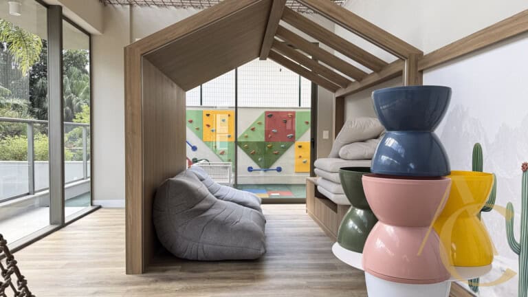 Apartamento duplex à venda – 2 suítes – João Paulo – Florianópolis/SC.